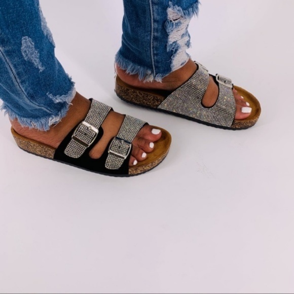 Comfy Double Buckle Embellished Sandals in Black - Picture 3 of 8